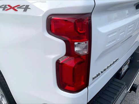 Used 2023 Chevrolet Silverado 1500 LTZ image 31
