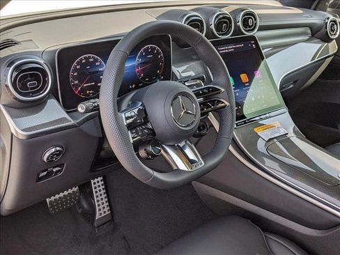 New 2025 Mercedes-Benz GLC 43 AMG 4MATIC image 3