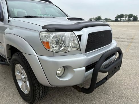 Used 2010 Toyota Tacoma PreRunner RWD image 16