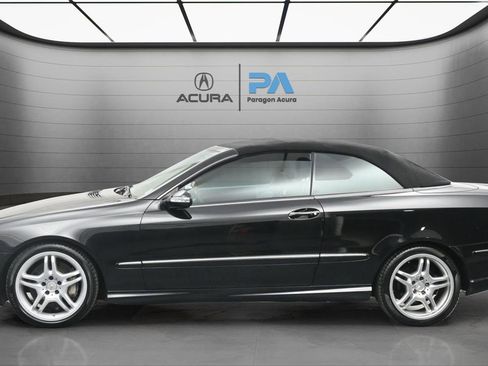 Used 2008 Mercedes-Benz CLK 550 Cabriolet image 25