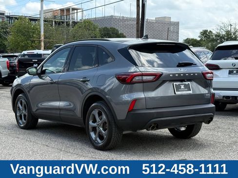 Used 2025 Ford Escape ST-Line Select AWD/4WD image 4
