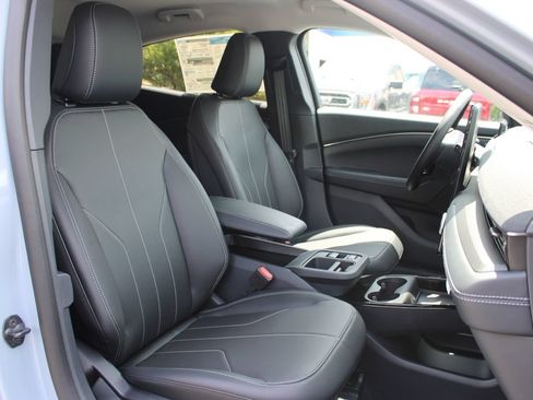 New 2026 Ford Mustang Mach-E Select RWD image 8