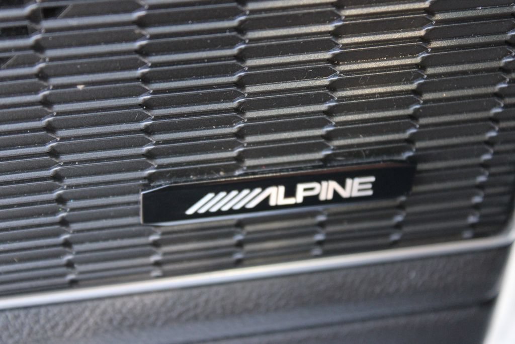 Used 2022 Jeep Grand Cherokee L Limited RWD image 48