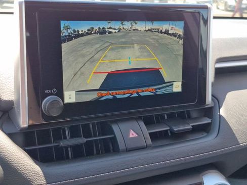 Used 2025 Toyota RAV4 LE image 13