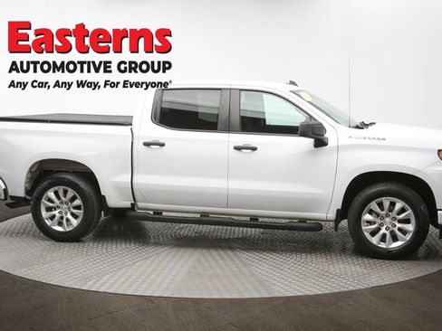 Used 2022 Chevrolet Silverado 1500 Custom image 44