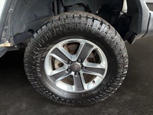 Used 2020 Jeep Wrangler Unlimited Sport AWD/4WD image 35
