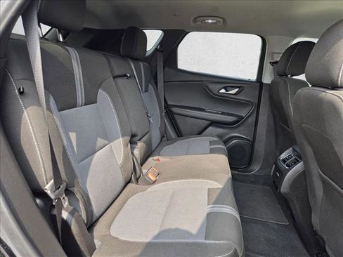 Used 2025 Chevrolet Blazer LT AWD/4WD image 19