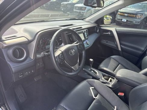 Used 2015 Toyota RAV4 Limited w/ Technology Package image 9