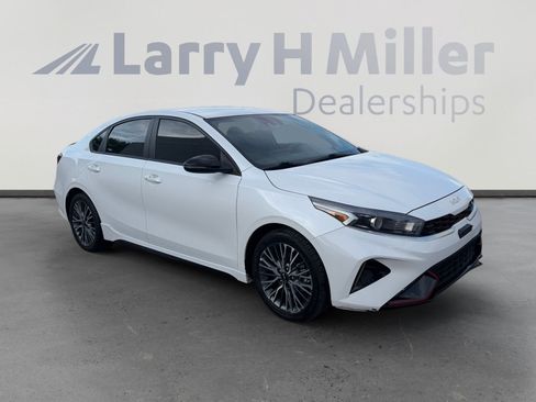 Used 2023 Kia Forte GT-Line FWD image 7