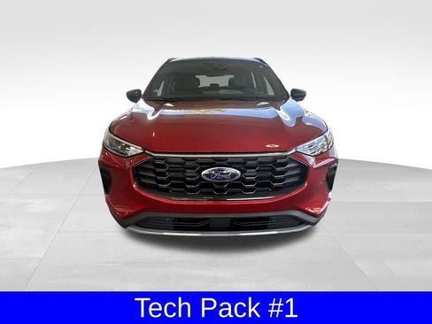 Certified 2025 Ford Escape ST-Line w/ Equipment Group 301A image 9