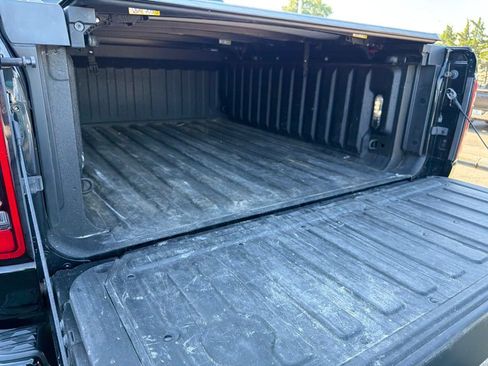 Used 2023 RAM 1500 Limited AWD/4WD image 4