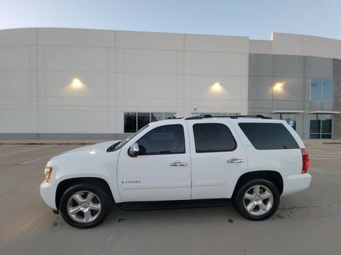 Used 2008 Chevrolet Tahoe LTZ w/ LTZ Preferred Equipment Group image 4