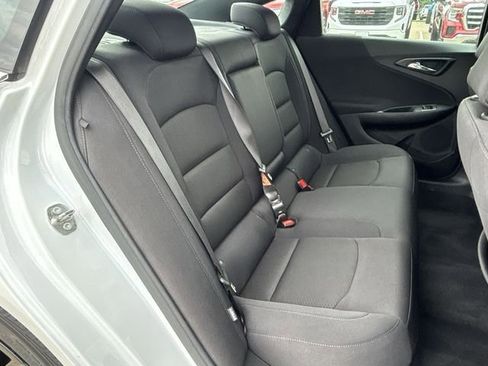 Used 2024 Chevrolet Malibu LT FWD image 31
