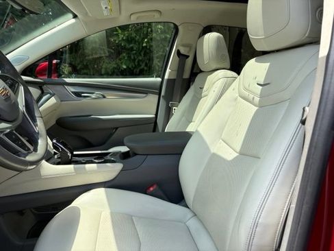 Certified 2023 Cadillac XT5 Premium Luxury w/ Technology Package AWD/4WD image 26