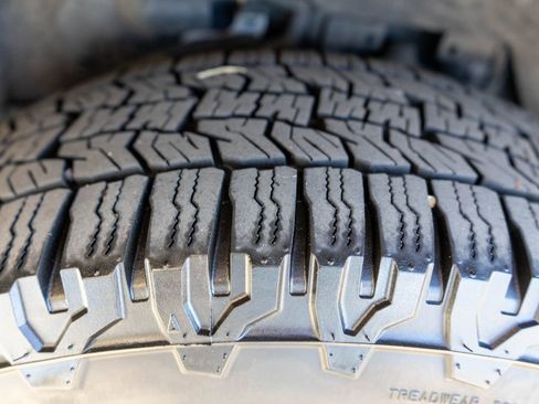 Used 2025 Nissan Rogue SV w/ Rock Creek Premium Package image 35