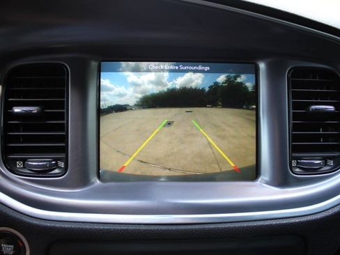 Used 2019 Dodge Charger GT RWD image 9