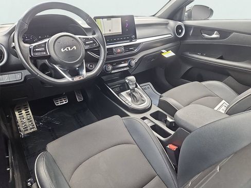 Used 2023 Kia Forte GT-Line w/ GT-Line Technology Package FWD image 10