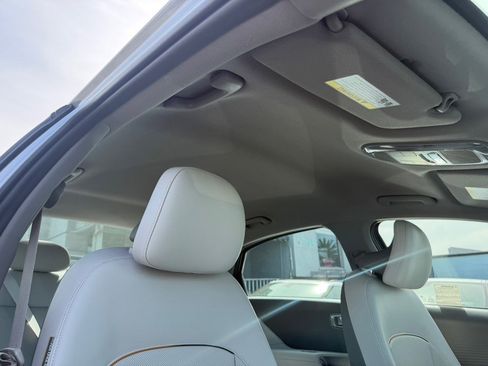 Used 2023 Hyundai Ioniq 6 SEL image 32