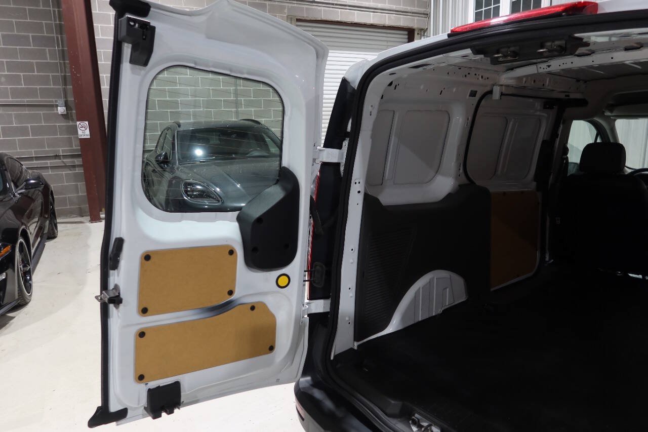 Used 2023 Ford Transit Connect XL FWD image 18