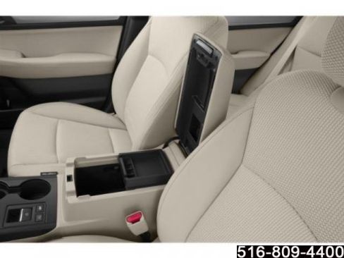 Used 2015 Subaru Outback 2.5i Premium image 19