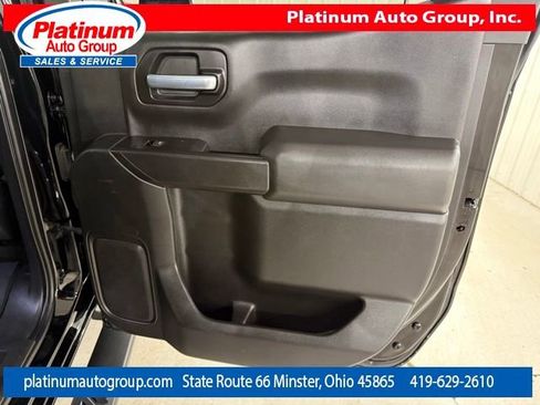 Used 2020 Chevrolet Silverado 1500 Custom Trail Boss w/ Custom Convenience Package AWD/4WD image 33