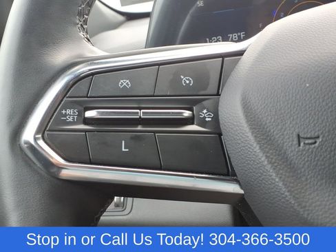 Used 2025 Chevrolet Equinox LT w/ Convenience Package II AWD/4WD image 23