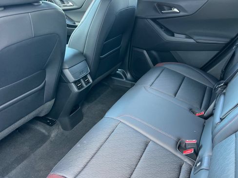 New 2026 Chevrolet Equinox RS AWD/4WD image 9