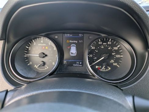 Used 2021 Nissan Rogue Sport S image 12