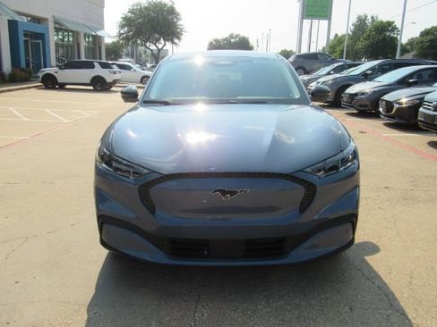 Used 2024 Ford Mustang Mach-E Select w/ Comfort Package Lite image 2
