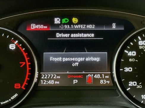 Used 2023 Audi Q5 2.0T Premium w/ Convenience Package AWD/4WD image 12