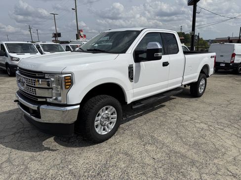 Used 2019 Ford F250 XLT w/ XLT Value Package AWD/4WD image 6