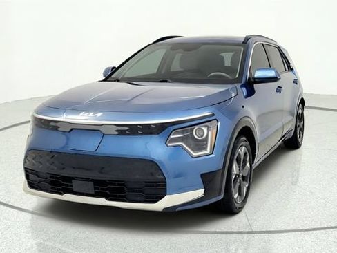 Used 2023 Kia Niro Wind FWD image 3
