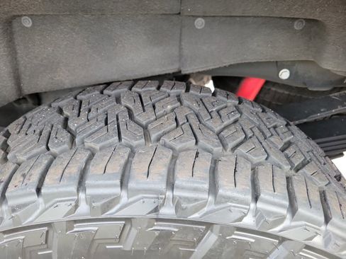 Used 2024 GMC Sierra 2500 Denali Ultimate w/ Max Trailering Package image 10