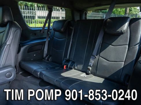 Used 2020 Cadillac Escalade ESV Platinum AWD/4WD image 17