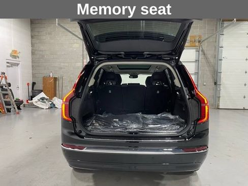 Used 2026 Volvo XC90 B6 Plus w/ Protection Package Premier AWD/4WD image 17