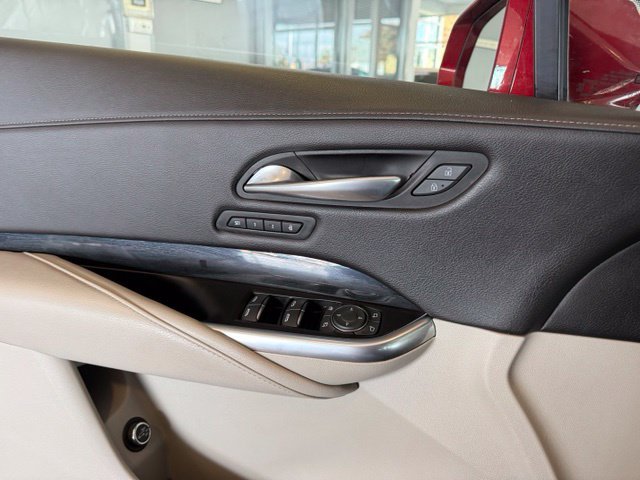 Used 2019 Cadillac XT4 Premium Luxury AWD/4WD image 19