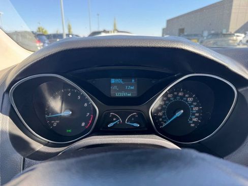 Used 2012 Ford Focus SE FWD image 22