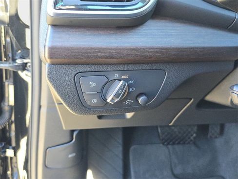 Certified 2025 Audi Q5 2.0T Premium Plus w/ Premium Plus Package image 29