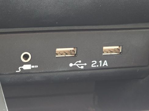 Used 2020 Subaru Outback Premium AWD/4WD image 8