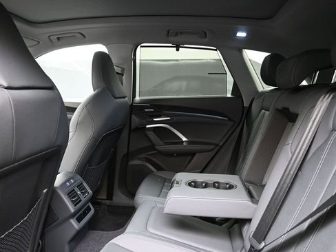 New 2026 Audi Q5 Premium Plus AWD/4WD image 18