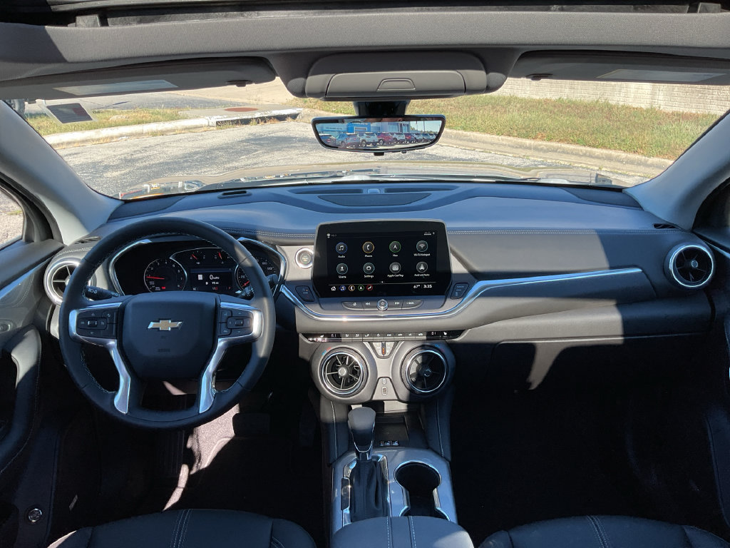 New 2026 Chevrolet Blazer LT w/ Sound & Technology Package FWD image 31