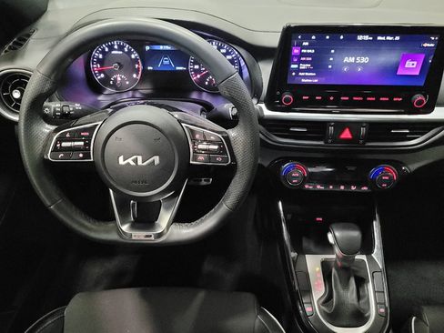 Used 2023 Kia Forte GT-Line image 22