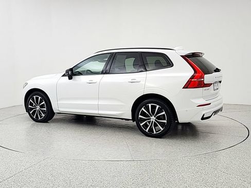 Certified 2023 Volvo XC60 B5 Plus w/ Climate Package AWD/4WD image 7