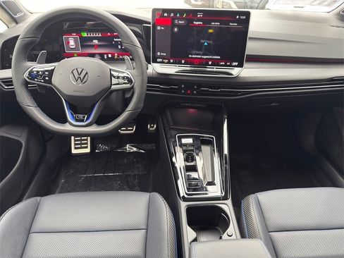 New 2026 Volkswagen Golf image 28