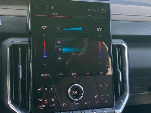 New 2026 GMC Acadia Elevation w/ Elevation Premium Package FWD image 10