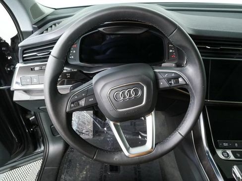Used 2023 Audi Q7 3.0T Premium Plus w/ Premium Plus Package AWD/4WD image 9