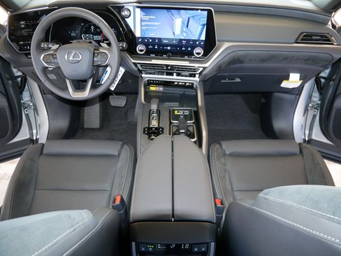 New 2026 Lexus TX 350 AWD image 16