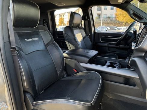 Used 2021 RAM 2500 Laramie w/ Night Edition image 34
