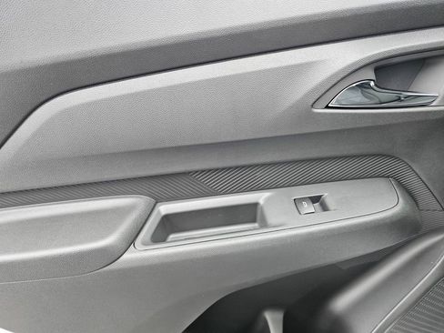 New 2027 Chevrolet Bolt LT w/ Comfort Package FWD image 13