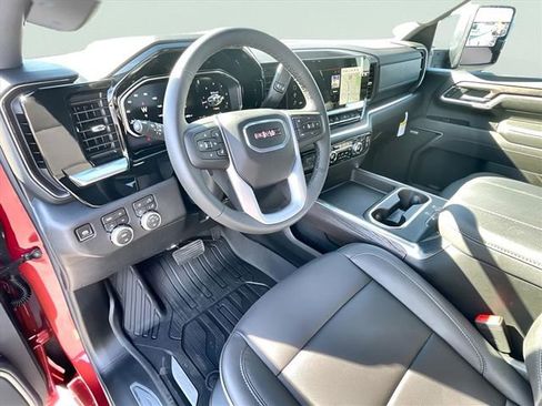 New 2026 GMC Sierra 2500 SLT AWD/4WD image 10